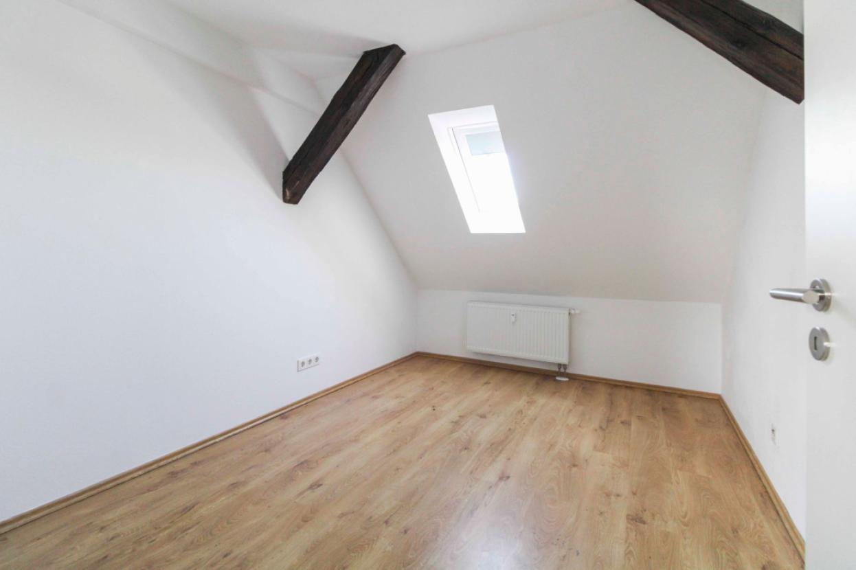 Schlafzimmer III