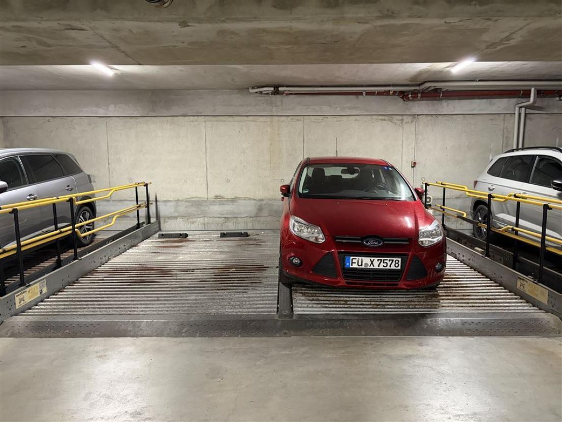 Tiefgaragenstellplatz