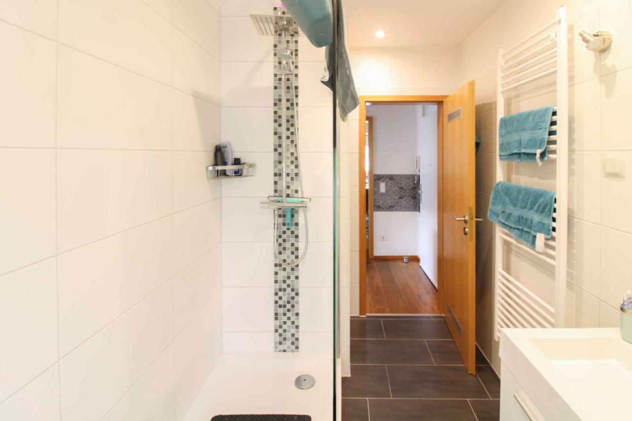 Badezimmer 2