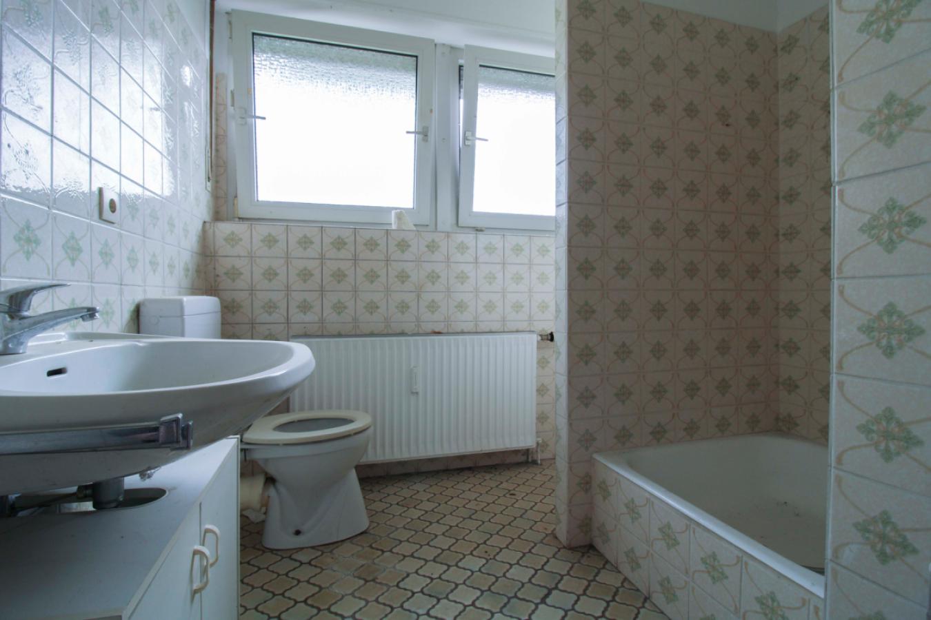 Badezimmer 1.OG WHG 2