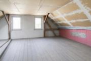 ausbaufähiges Zimmer 1a im DG