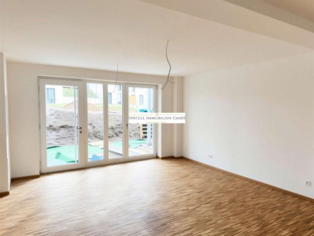 Blick Terrasse, Baustelle ist weg. - (KI generiert)