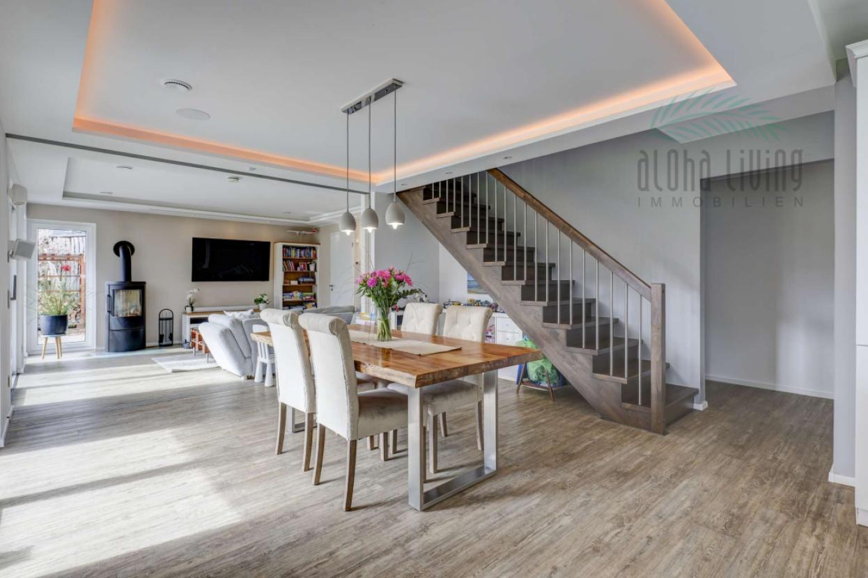 Living room (GF) 