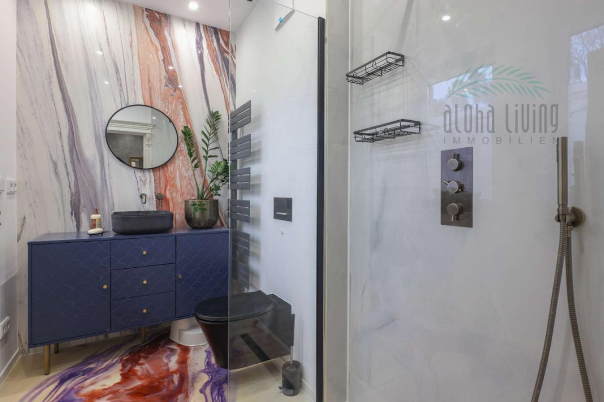 Badezimmer 1 (EG)