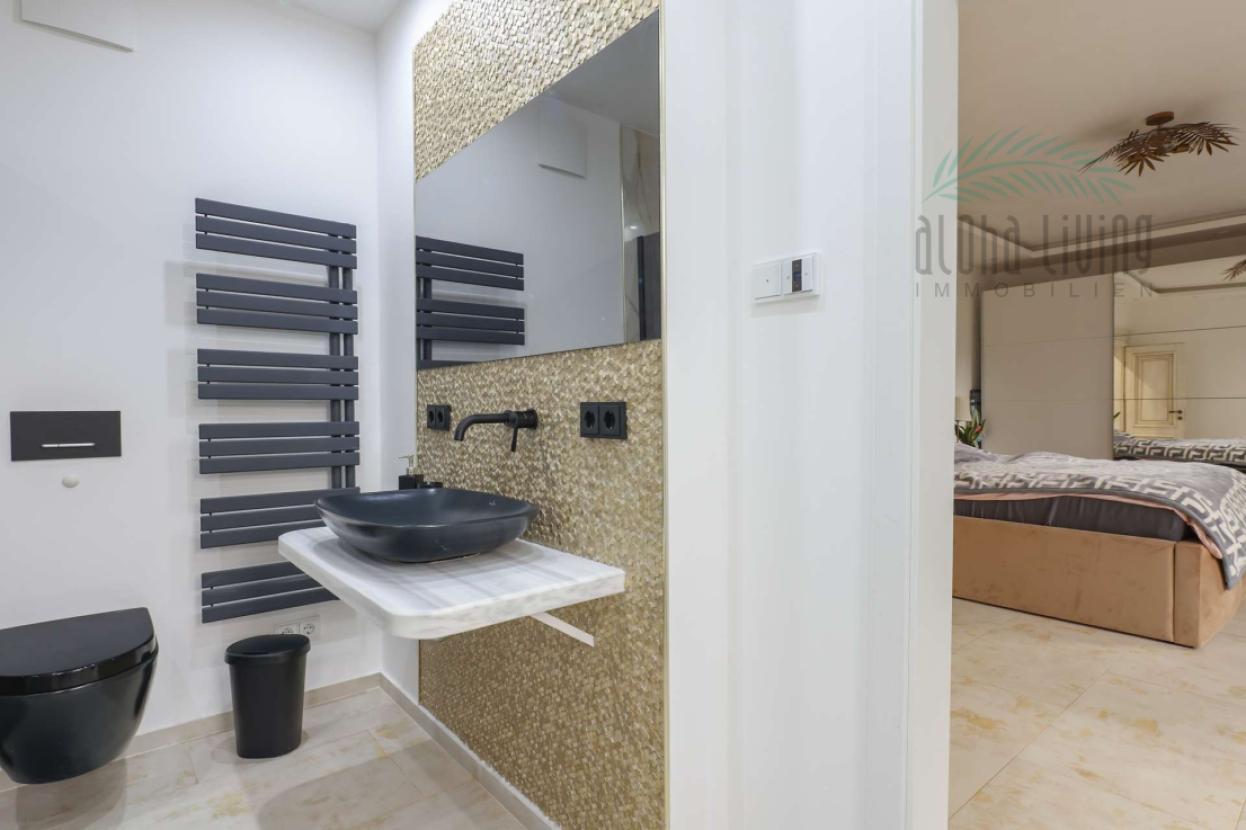 Badezimmer 2 (OG)
