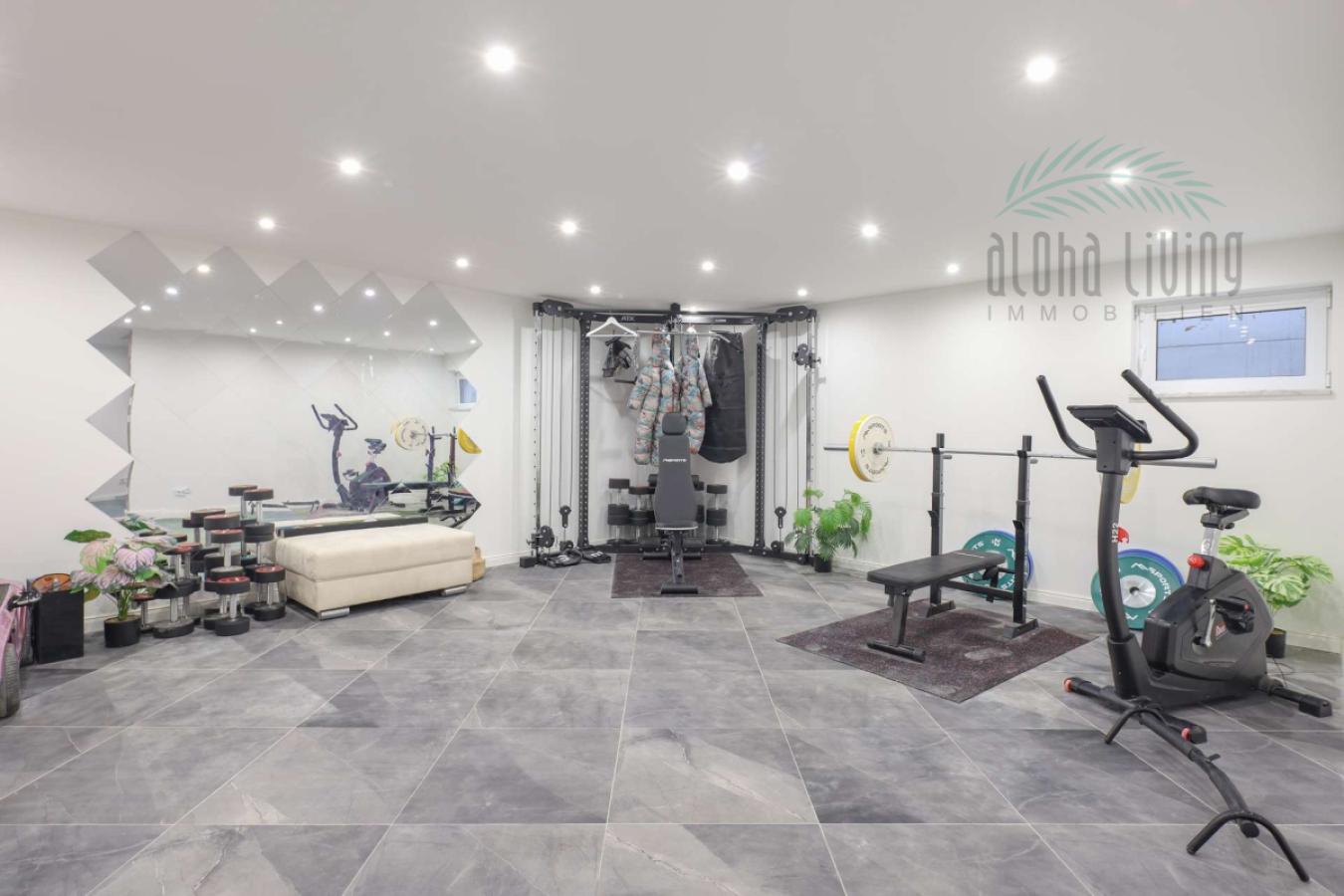 Fitnessraum/ Wohnzimmer (KG)