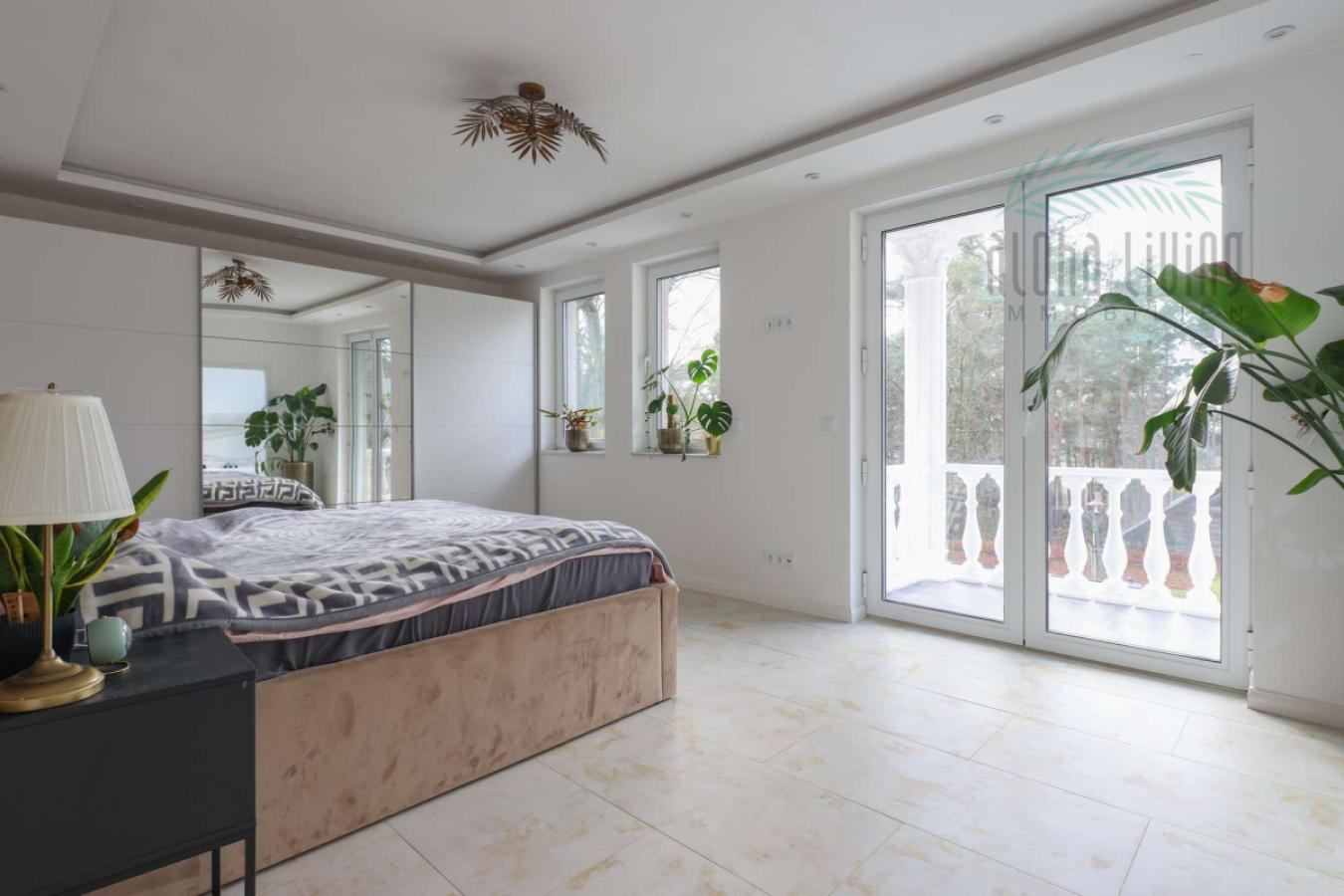 Schlafzimmer 1 (OG)