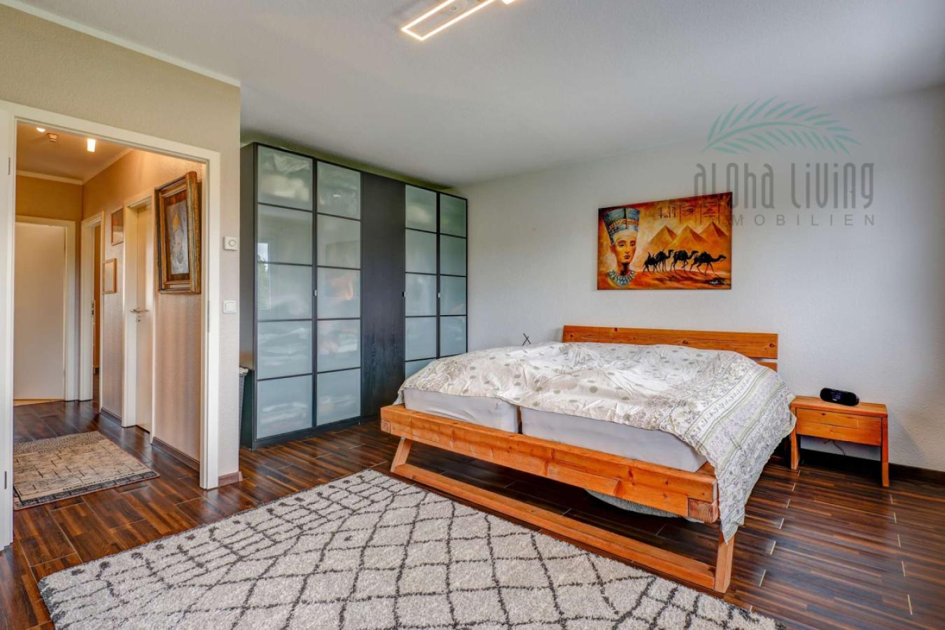 Schlafzimmer 1 (OG)