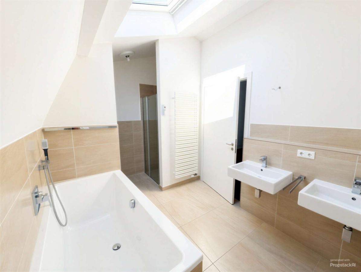 Badezimmer 1 - (KI generiert)