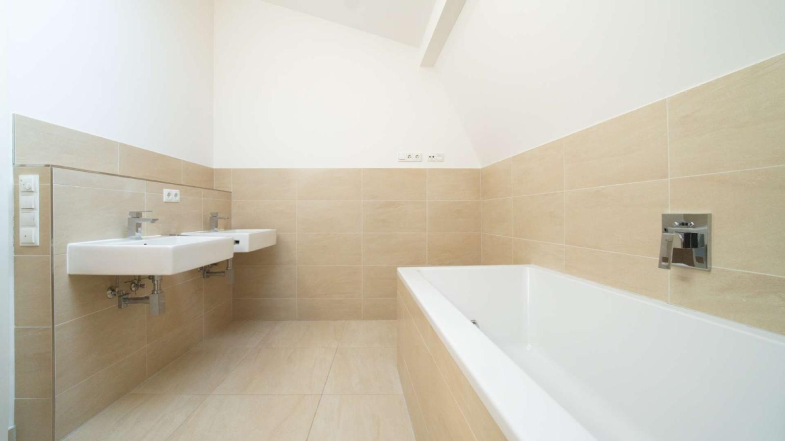 Badezimmer 1
