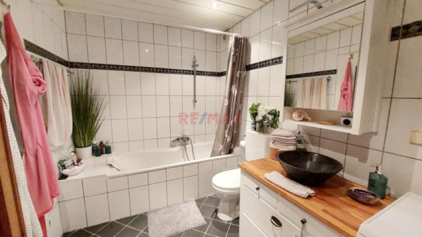 Basezimmer