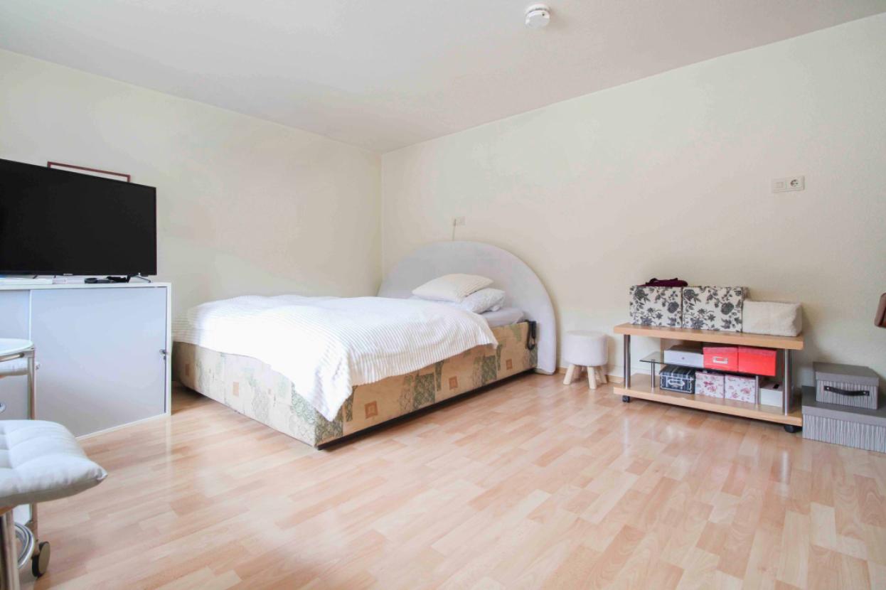 Schlafzimmer 3