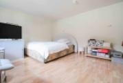 Schlafzimmer 3