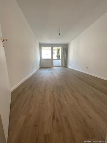 Wohn / Schlafzimmer