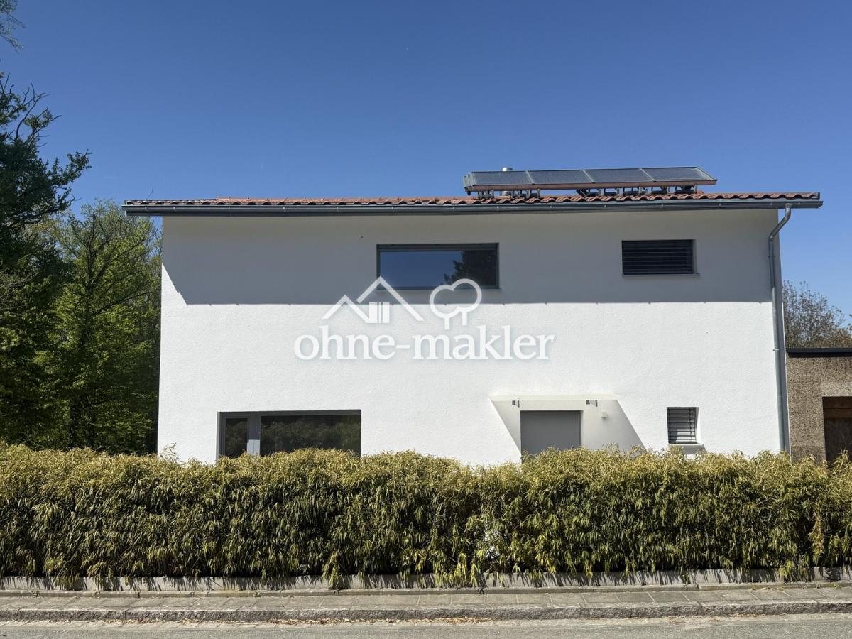 Haus Vorderansicht