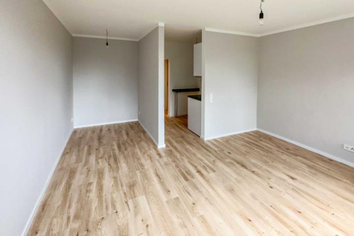 Wohn- und Schlafzimmer