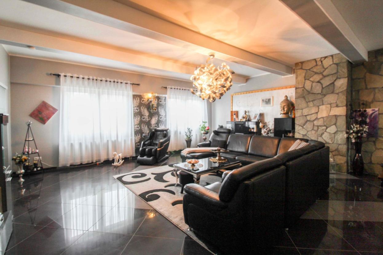 Wohnzimmer (2)