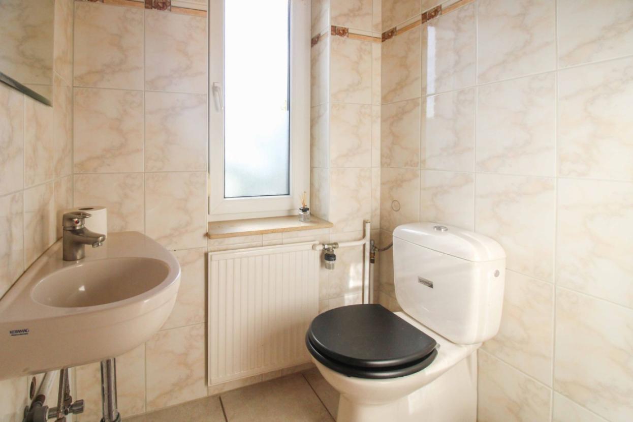 Gäste-WC EG