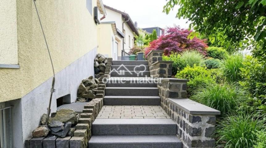 Treppe zum Garten