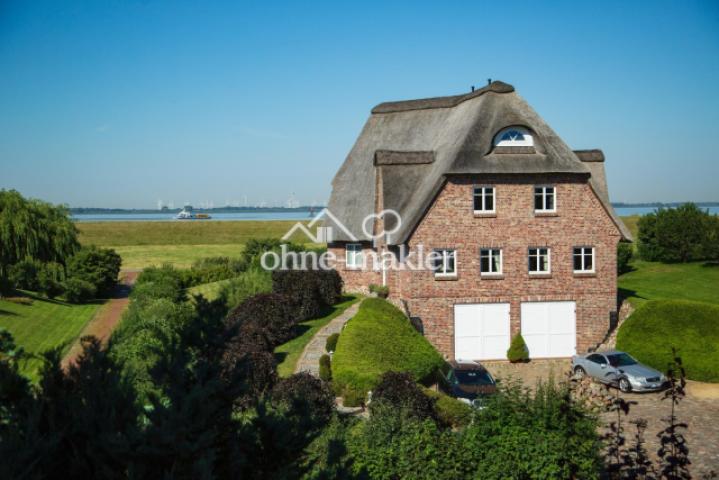Ansicht Hof und Garagen
