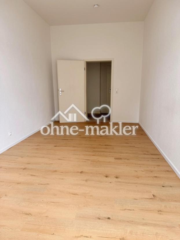 Wohnzimmer zum Flur