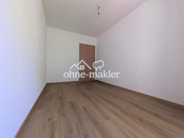 Kinderzimmer / Büro.