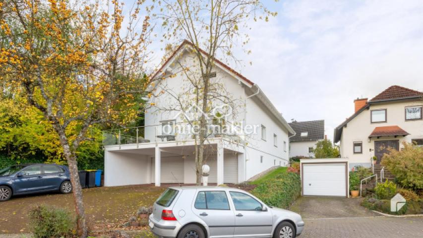 Haus Außenansicht, von Straße 