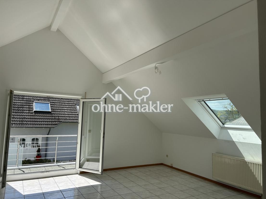 Wohnzimmer rechterhand