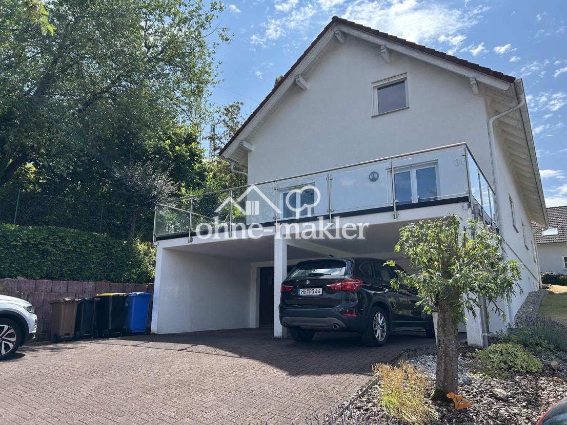 Ansicht Zufahrt/Balkon