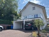 Ansicht Zufahrt/Balkon