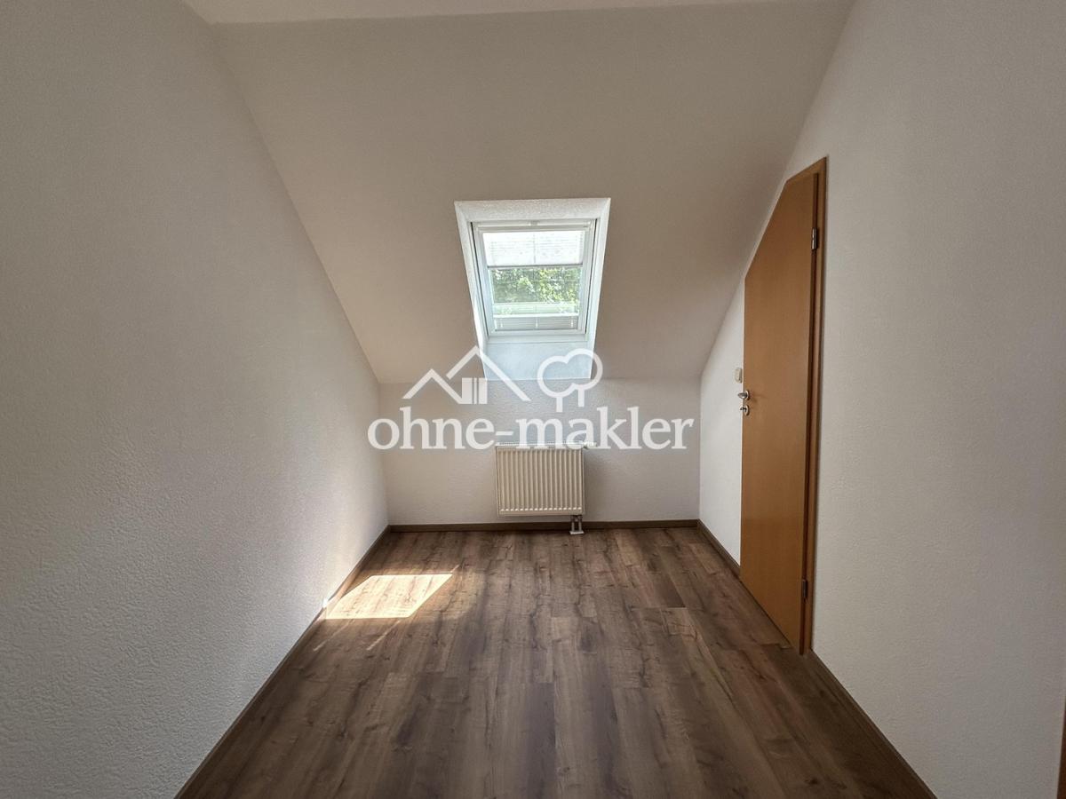 OG Ankleidezimmer/BüroNr.3