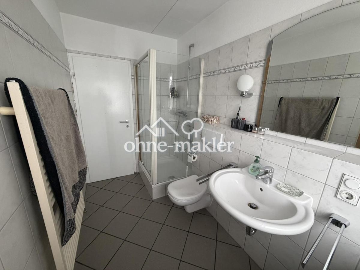 Badezimmer EG