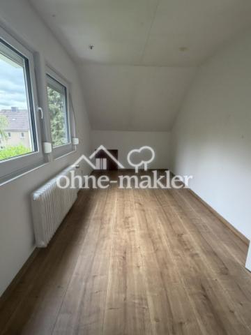 Schlafzimmer / Kinderzimmer OG