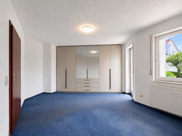 Schlafzimmer – virtuelles Einrichtungsbeispiel mit Kleiderschrank