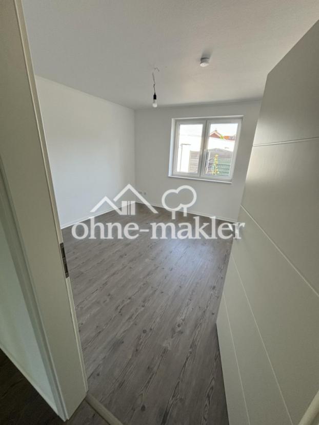 Büro/Kinderzimmer