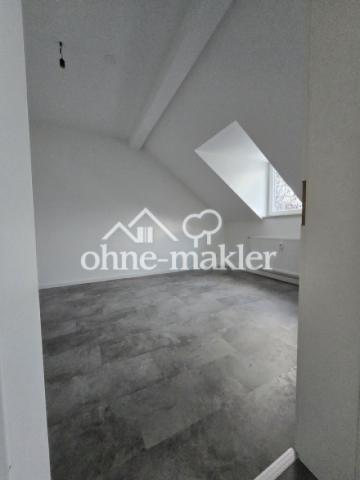 Schlafzimmer Straßenseite