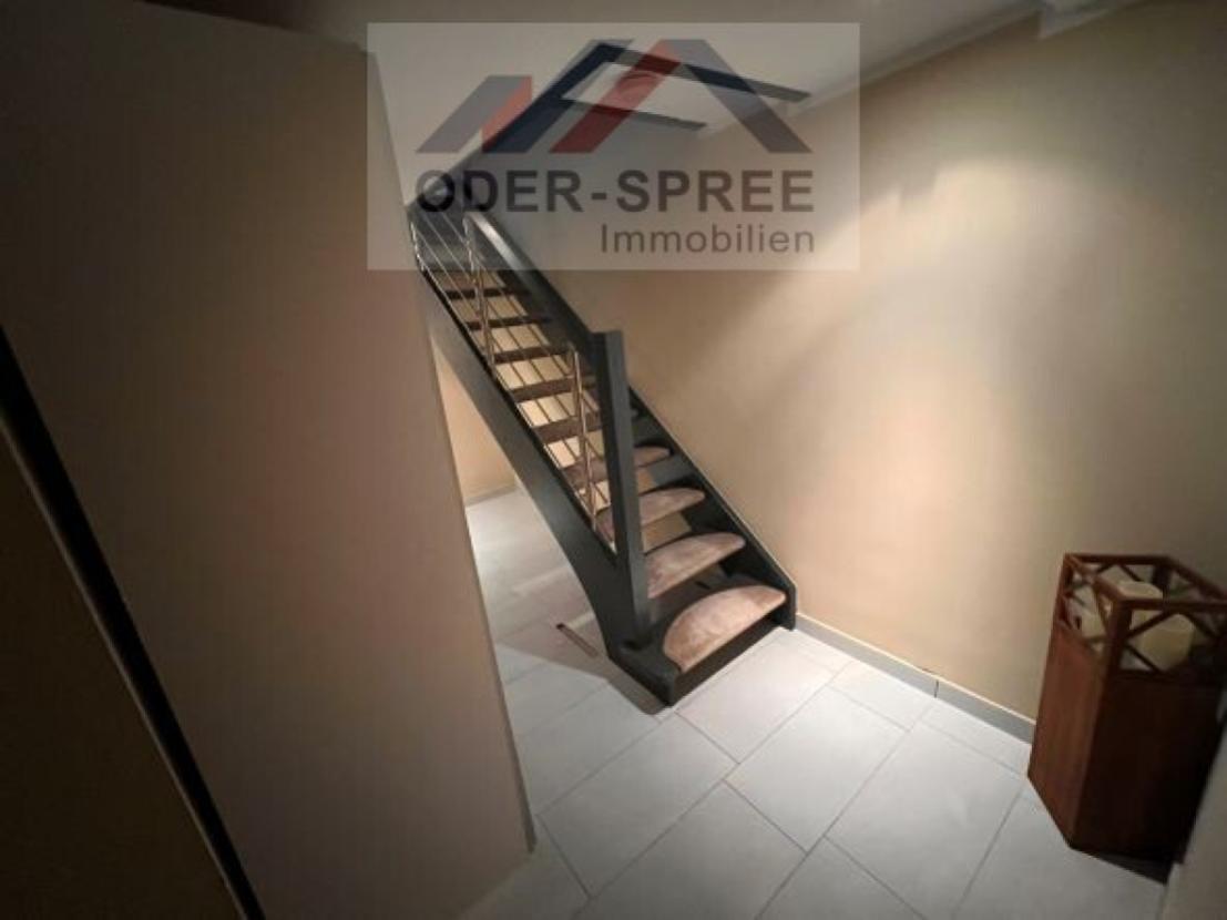Treppe in den Keller