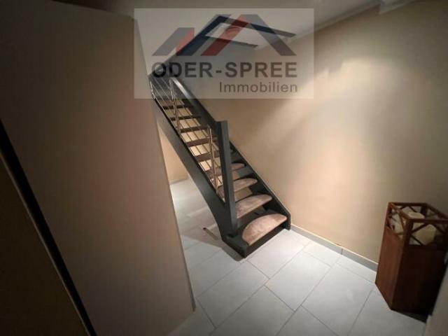 Treppe in den Keller