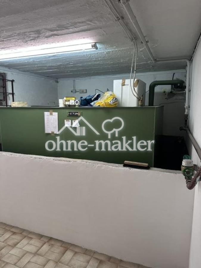 Keller Öltank