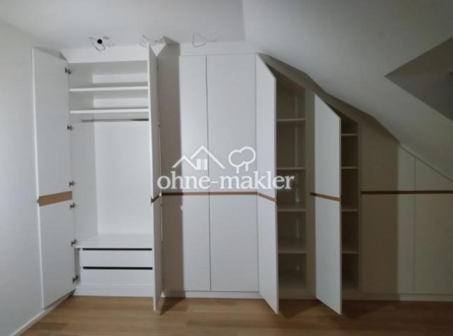 Einbaukleiderschrank