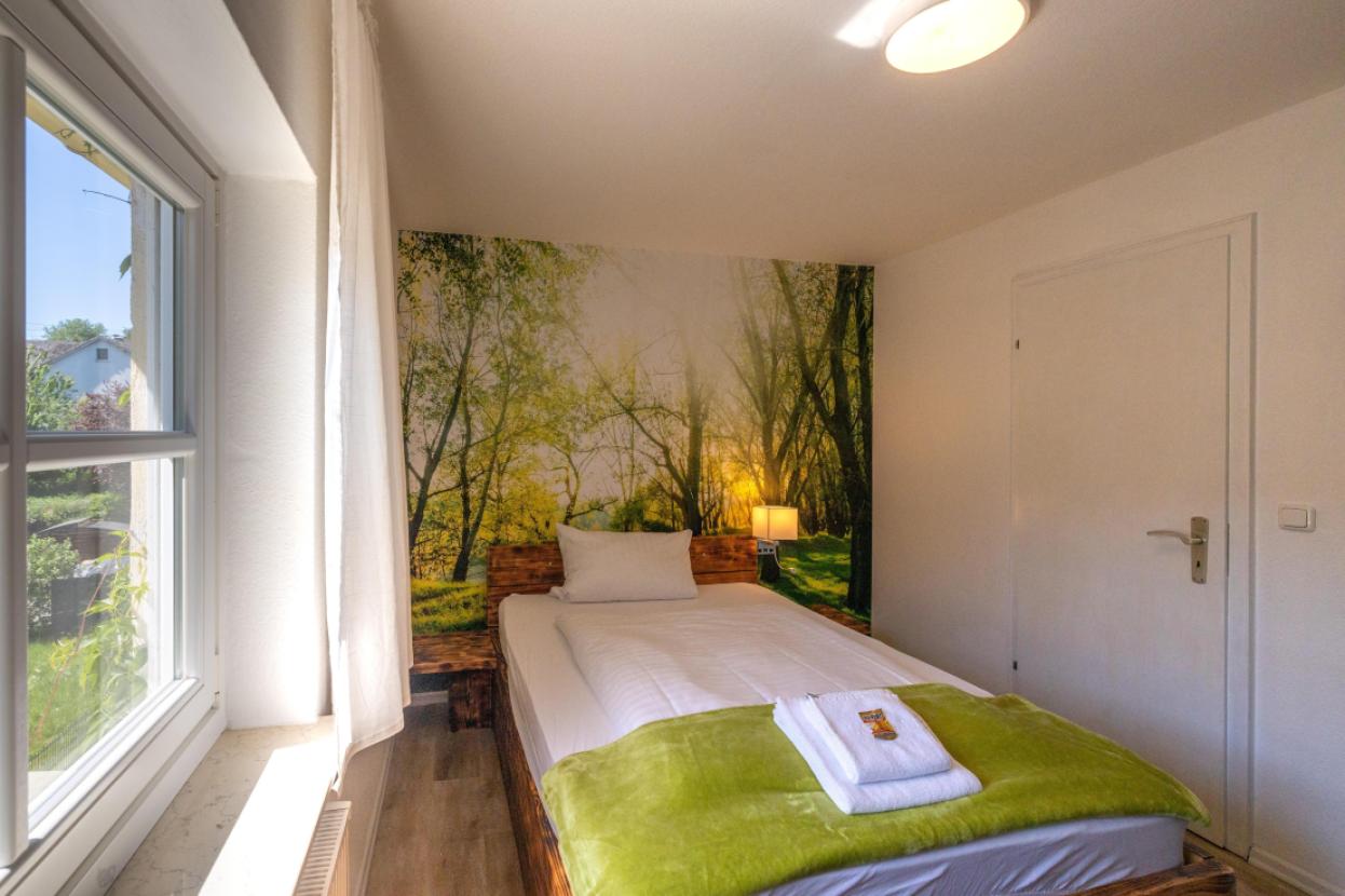 Einzelbettzimmer