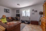 Betreiberwohnung Wohnzimmer