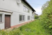 Rückseite mit Garten