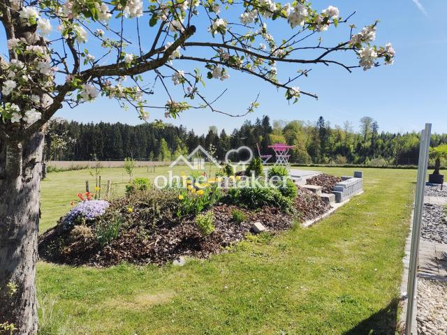 Blumenhügel