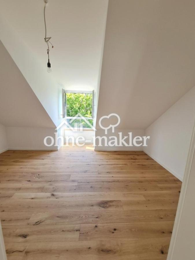 Atelier, Büro DG