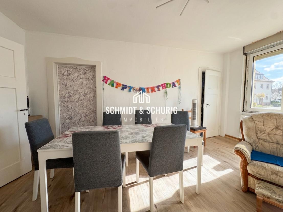 Wohnzimmer / KI-generiert