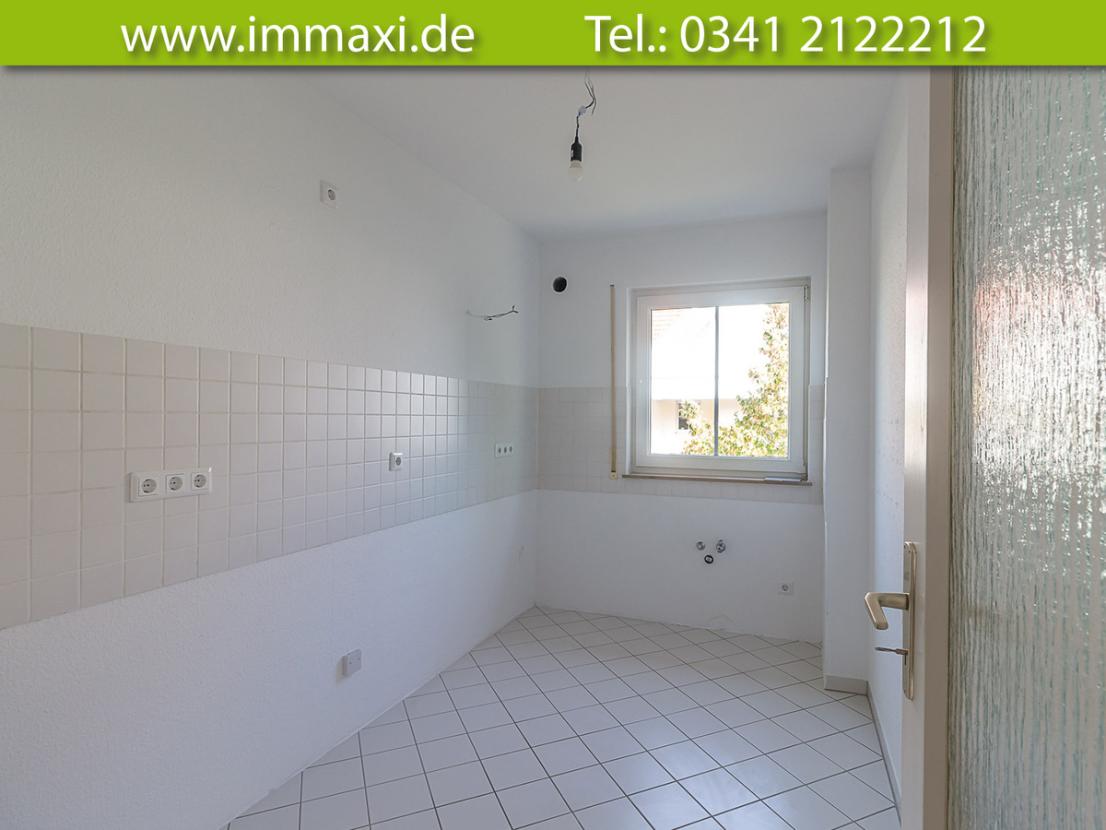 Küche-2-Raum-Wohnung-im-1-Obergeschoss-am-Krähenfeld-8 - Kopie