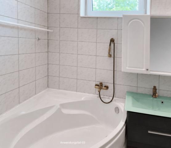 Bad mit Eckbadewanne