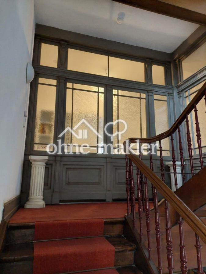 Wohnungseingang Treppenhaus