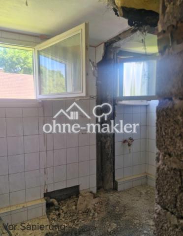 Badezimmer vor der Sanierung